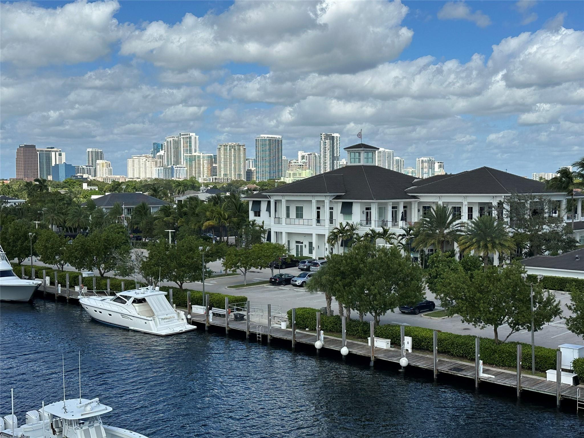 Lauderdale Harbors Sec A - Residential