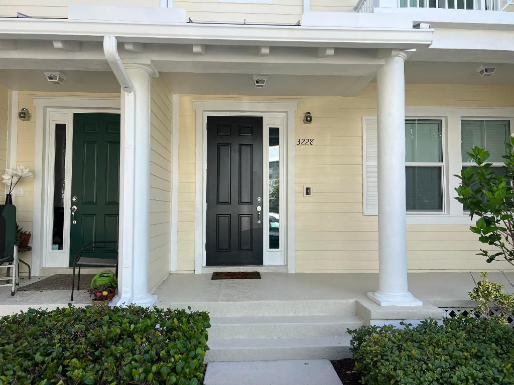 Photo of 3228 S Caroline Drive, Jupiter, FL 33458 (MLS # R10808229)