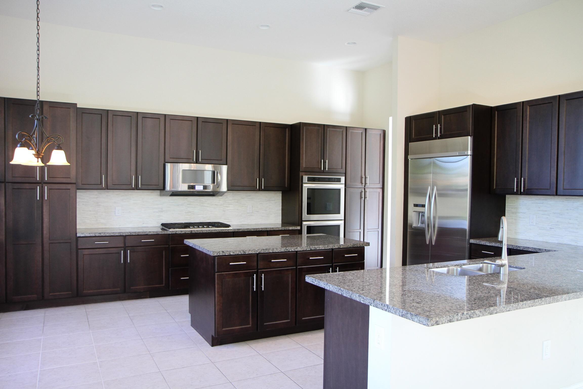 BRIDGES PL 3 - Residential Lease