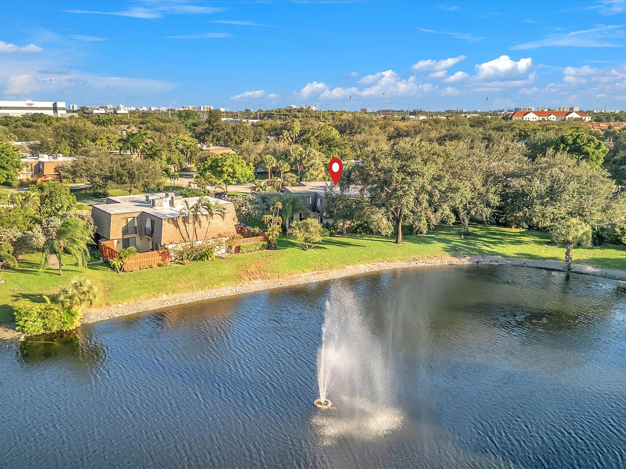 DELRAY OAKS WEST - Residential