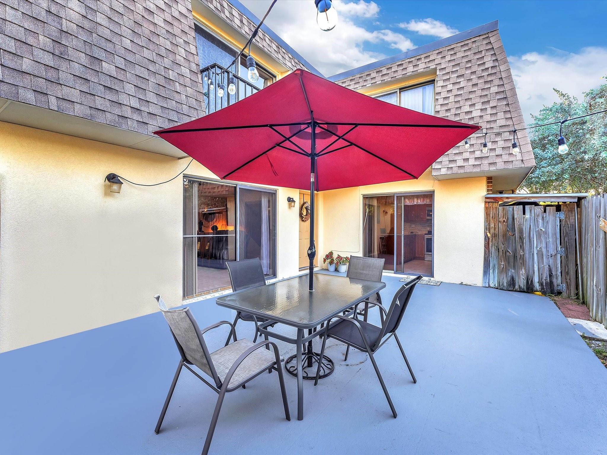 DELRAY OAKS WEST - Residential