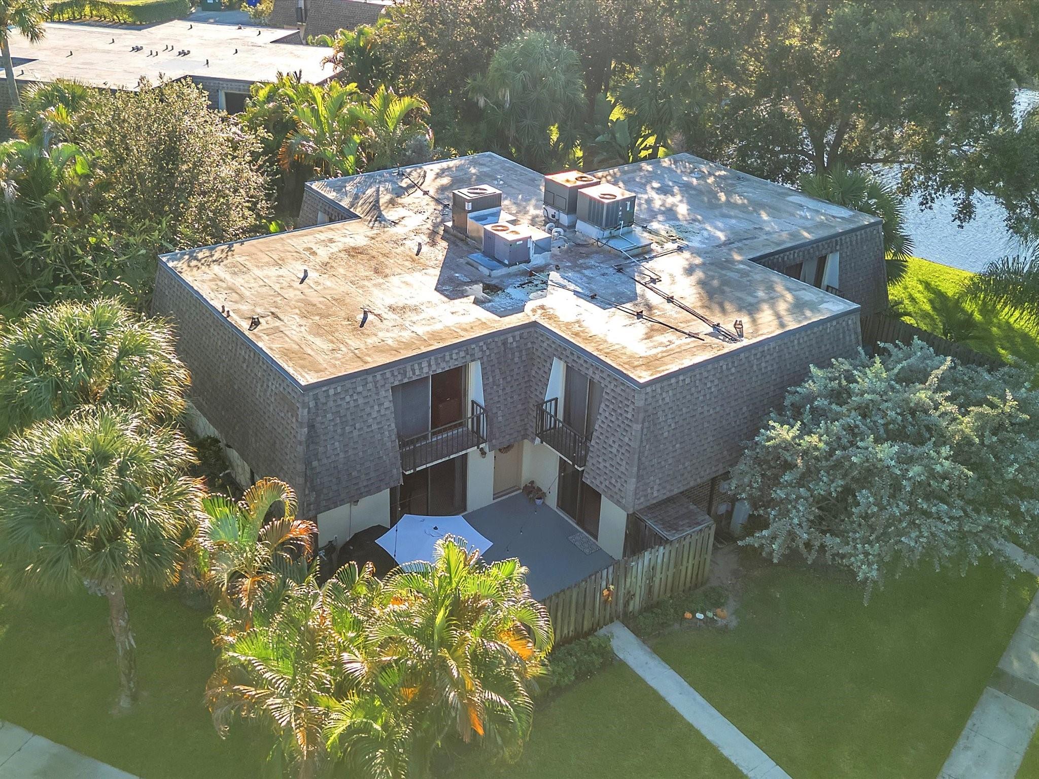 DELRAY OAKS WEST - Residential