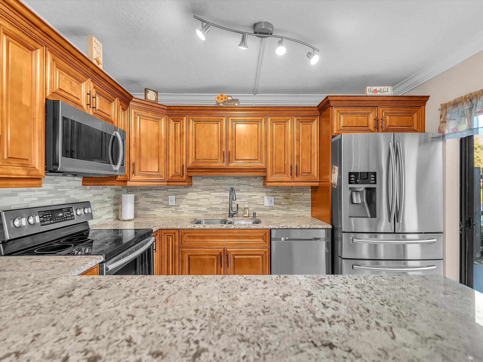 DELRAY OAKS WEST - Residential