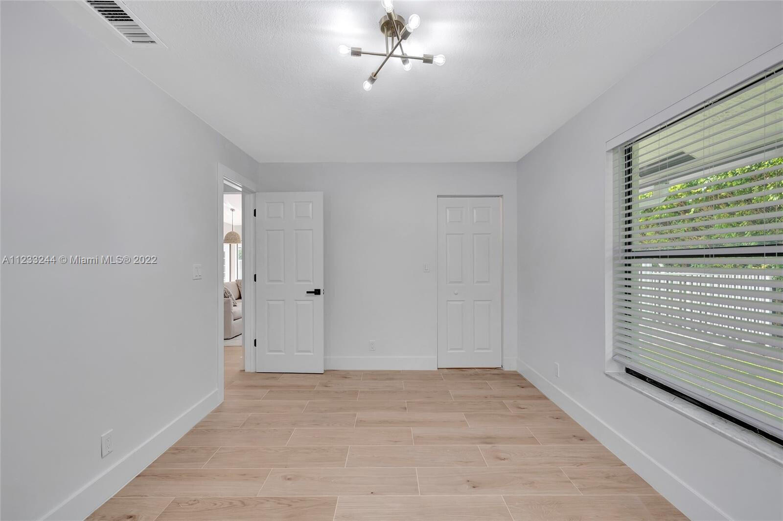 WOODLANDS SEC 1 - Residential