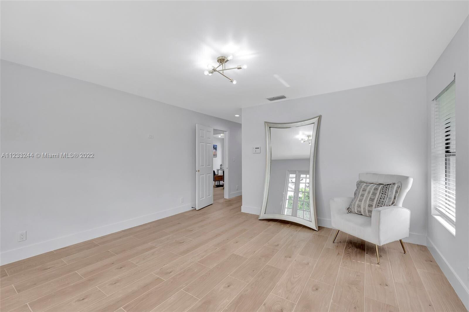 WOODLANDS SEC 1 - Residential