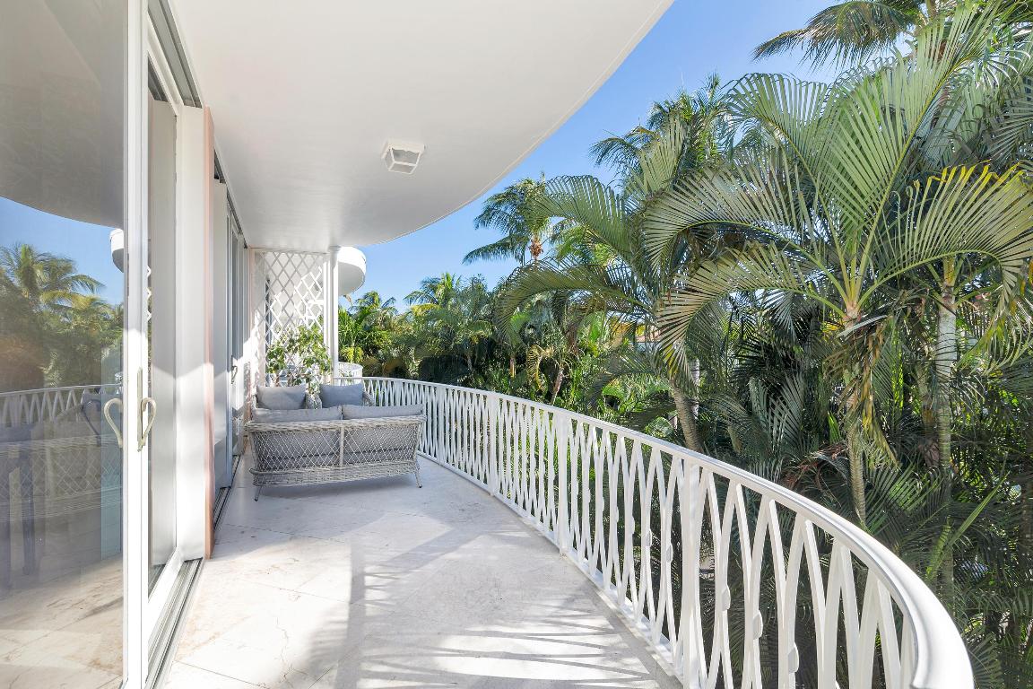 AUSTRALIAN OF PALM BEACH CONDO - Residential