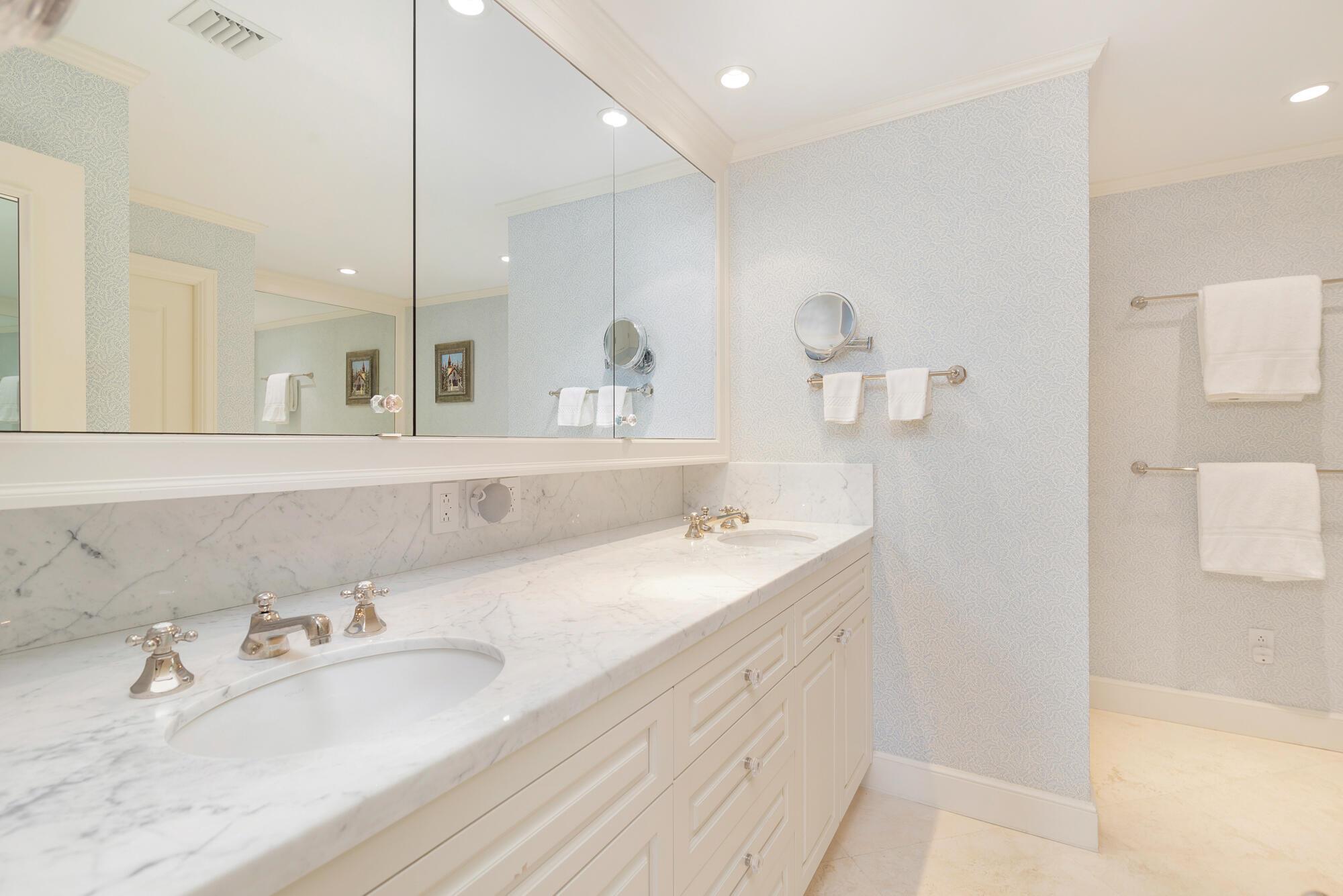 AUSTRALIAN OF PALM BEACH - Residential