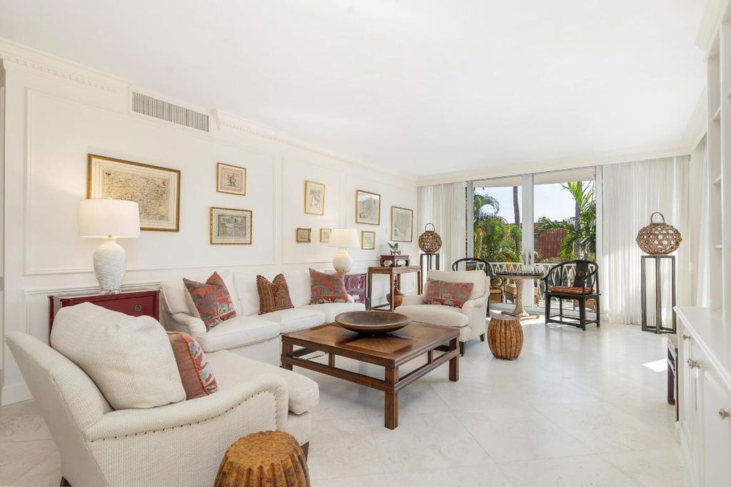 Photo of 429 Australian Avenue #110, Palm Beach, FL 33480 (MLS # R11146277)