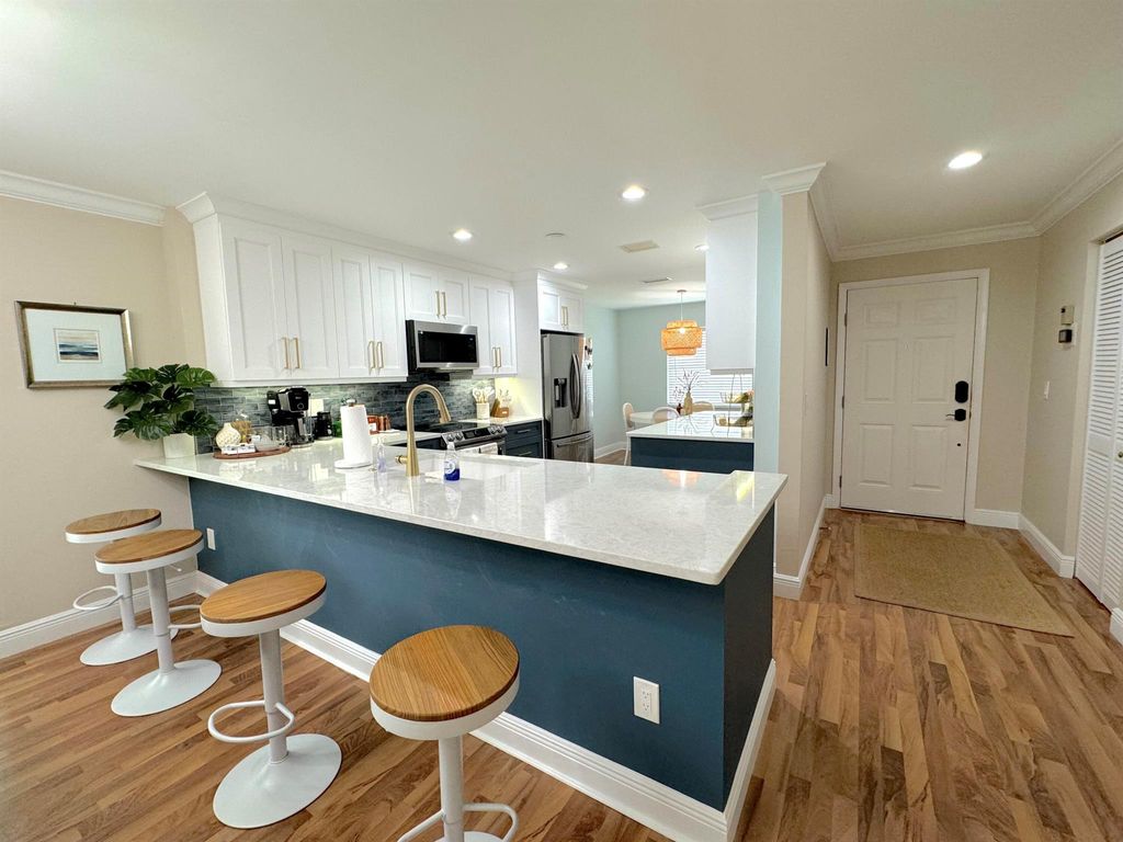 Photo of 20 Westgate Lane #20h, Boynton Beach, FL 33436 (MLS # R11006522)