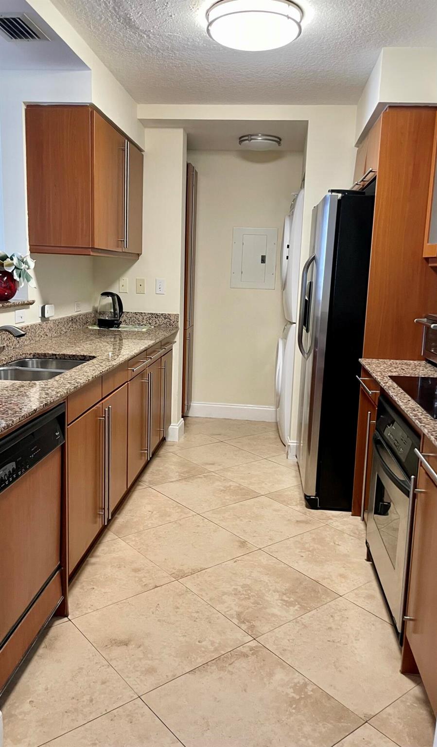 2080 OCEAN DRIVE CONDO - Residential Lease
