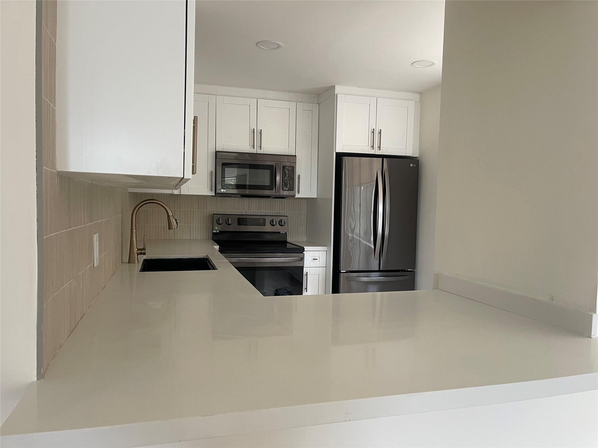 Pine Island Ridge - Residential