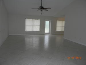 SECTION 09 - Residential Lease