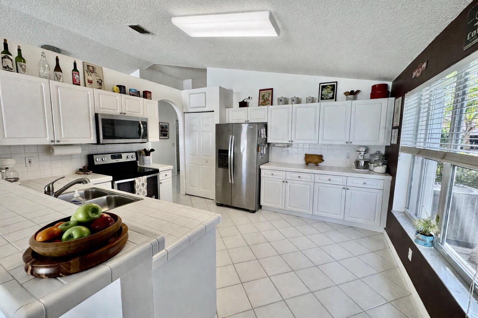 SILVER LAKES PHASE III - Residential