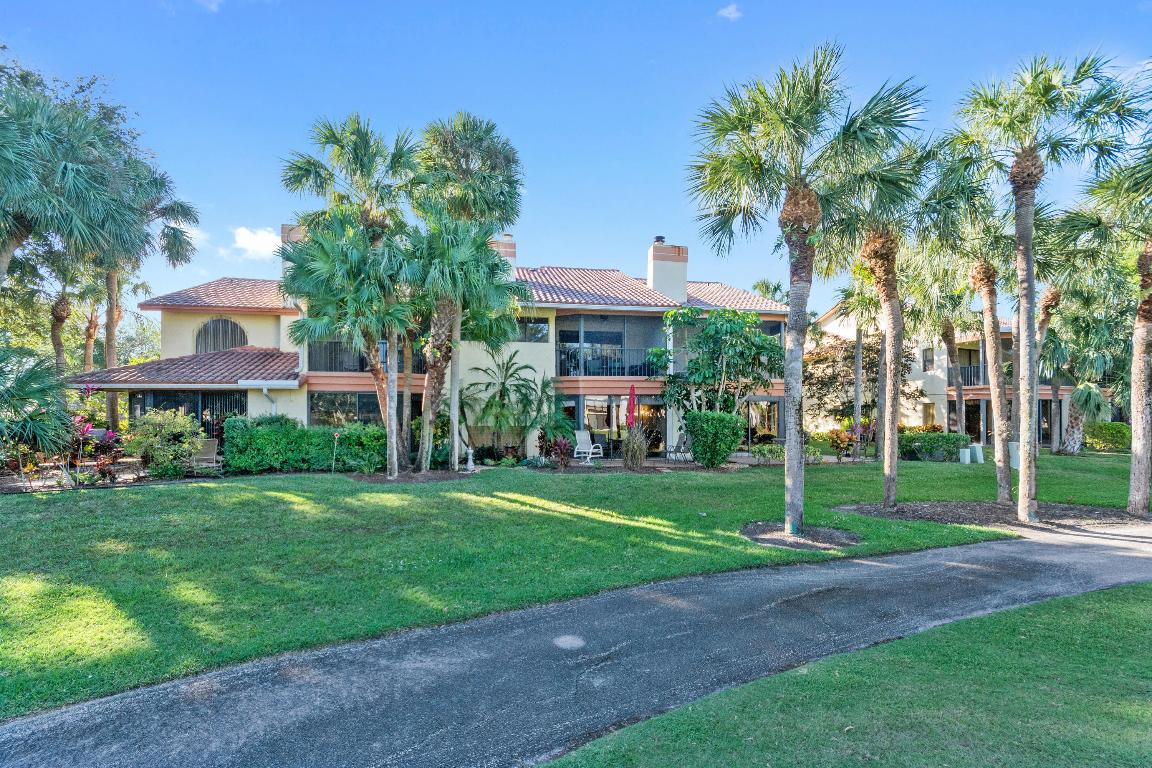 BOCA DELRAY GOLF & COUNTRY CLUB - Residential