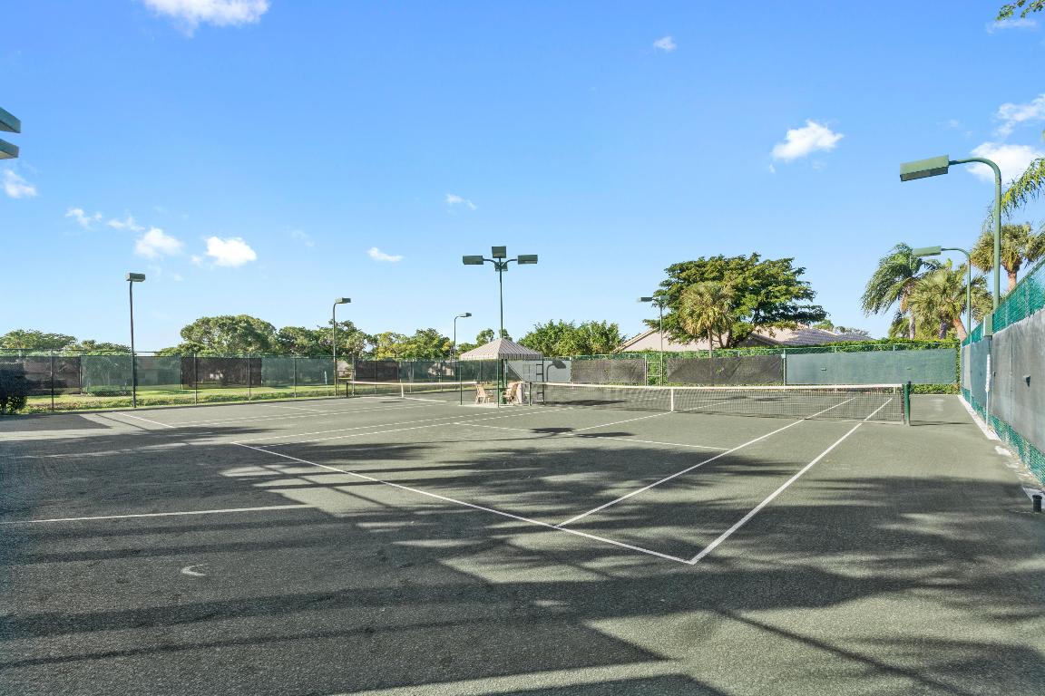 BOCA DELRAY GOLF & COUNTRY CLUB - Residential