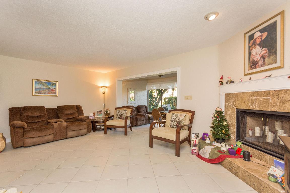 BOCA DELRAY GOLF & COUNTRY CLUB - Residential