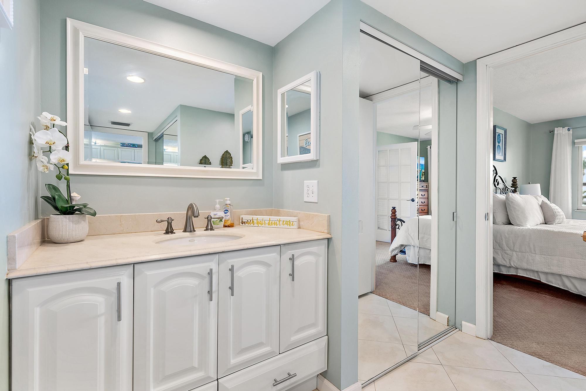 OCEAN VILLAS II CONDOMINI - Residential