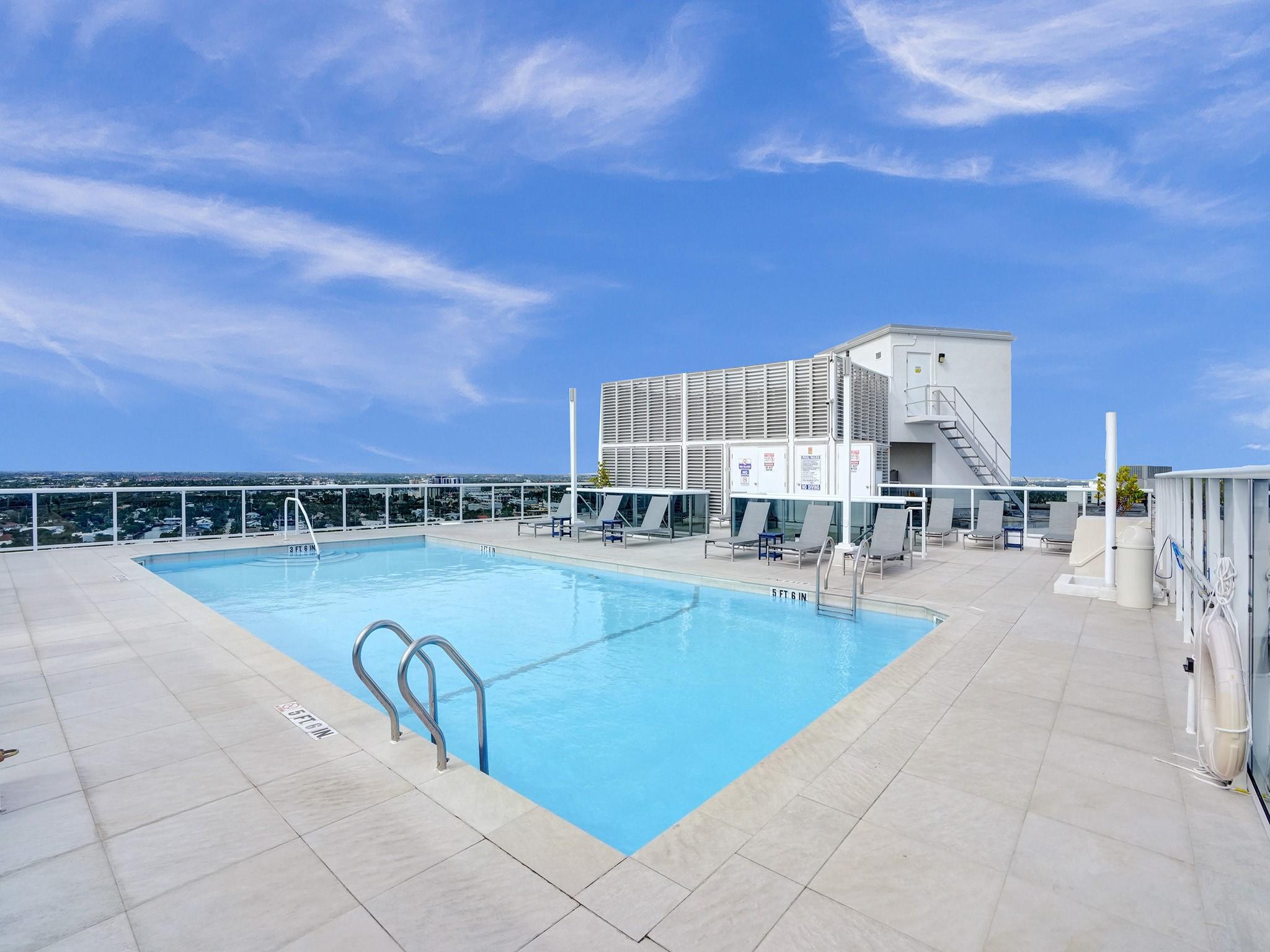 Vantage View - Residential