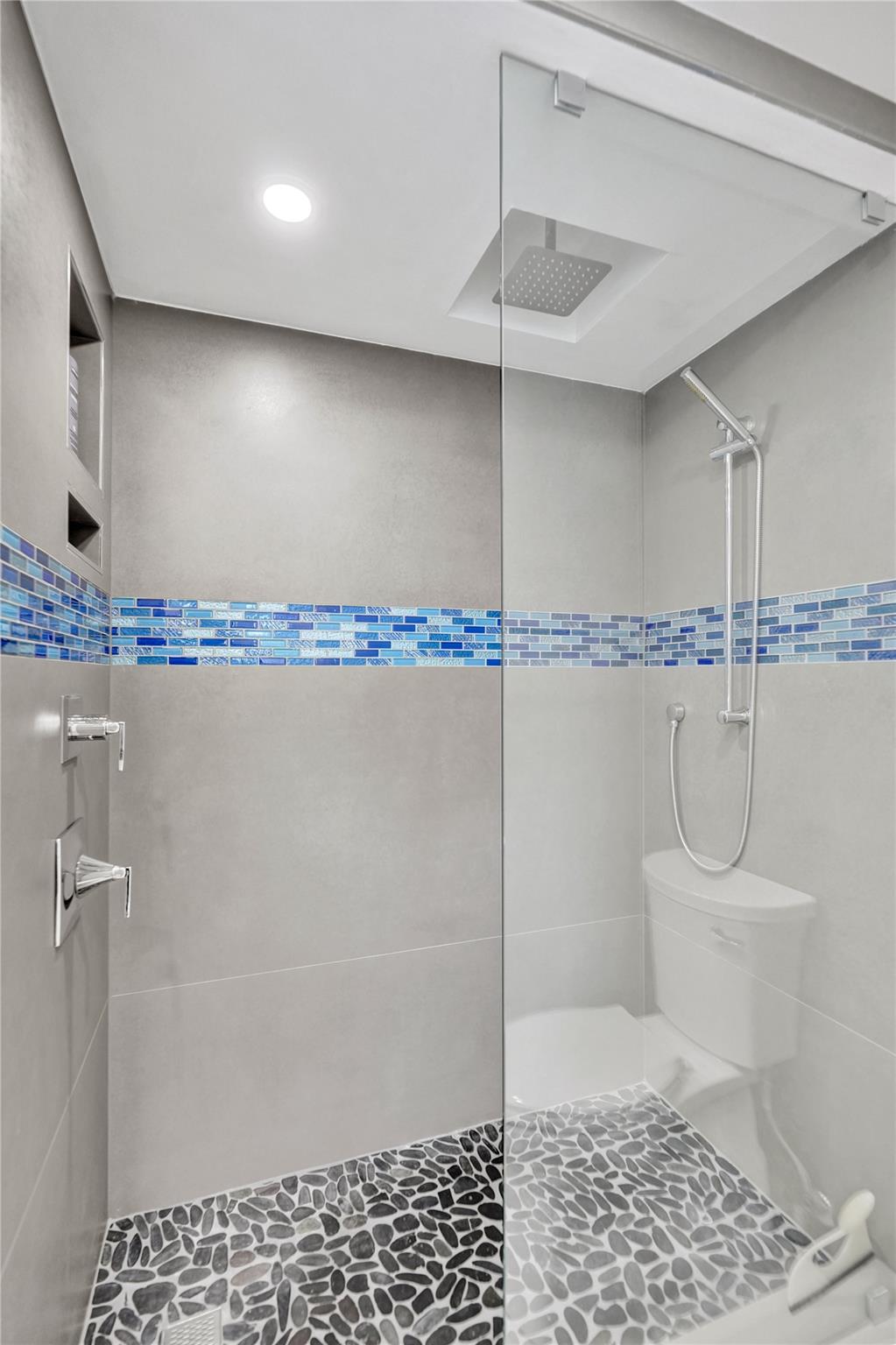 Vantage View - Residential