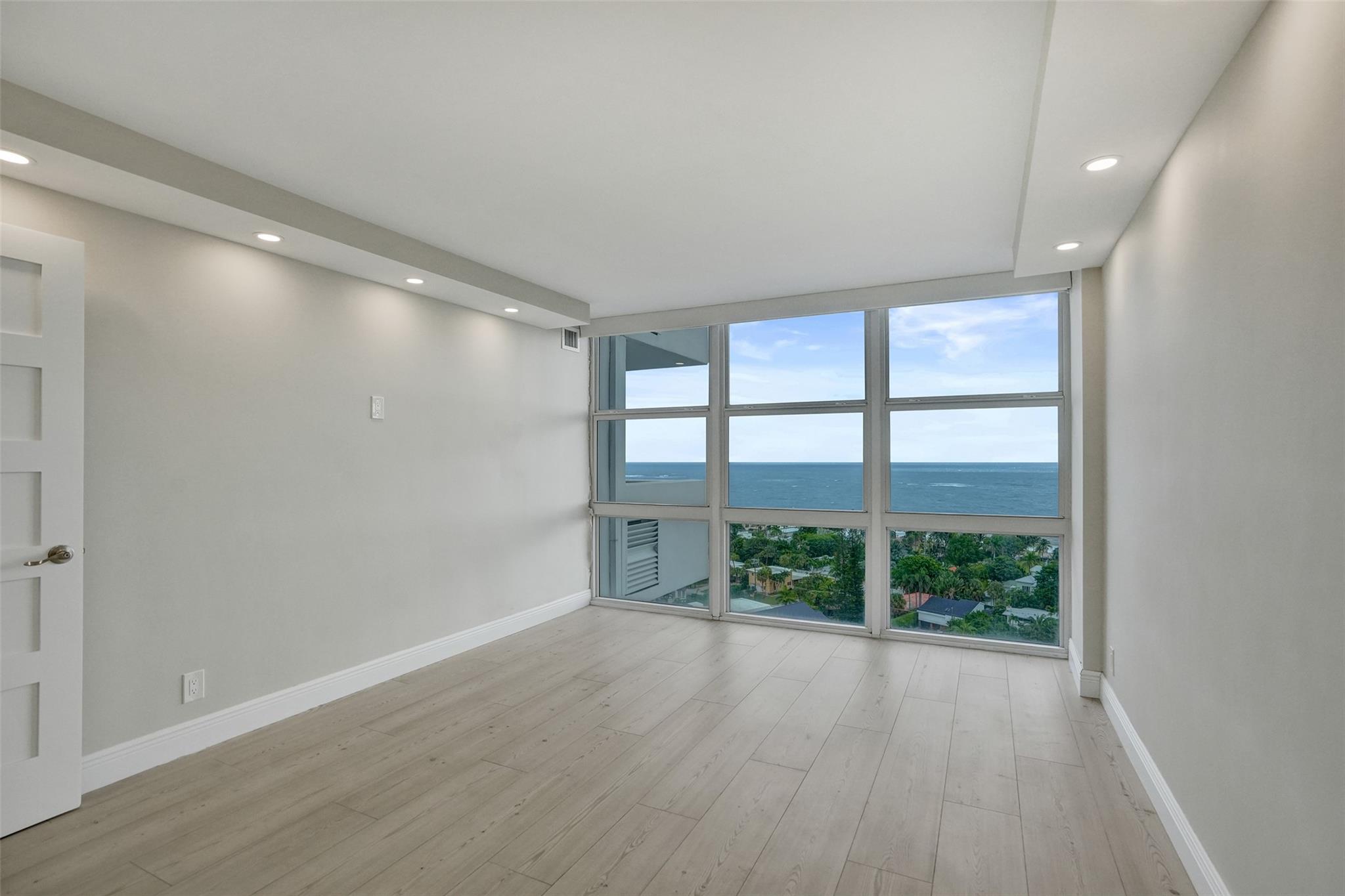 Vantage View - Residential