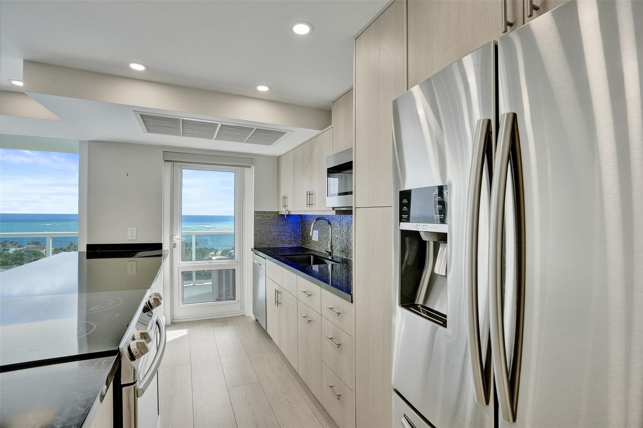 Vantage View - Residential