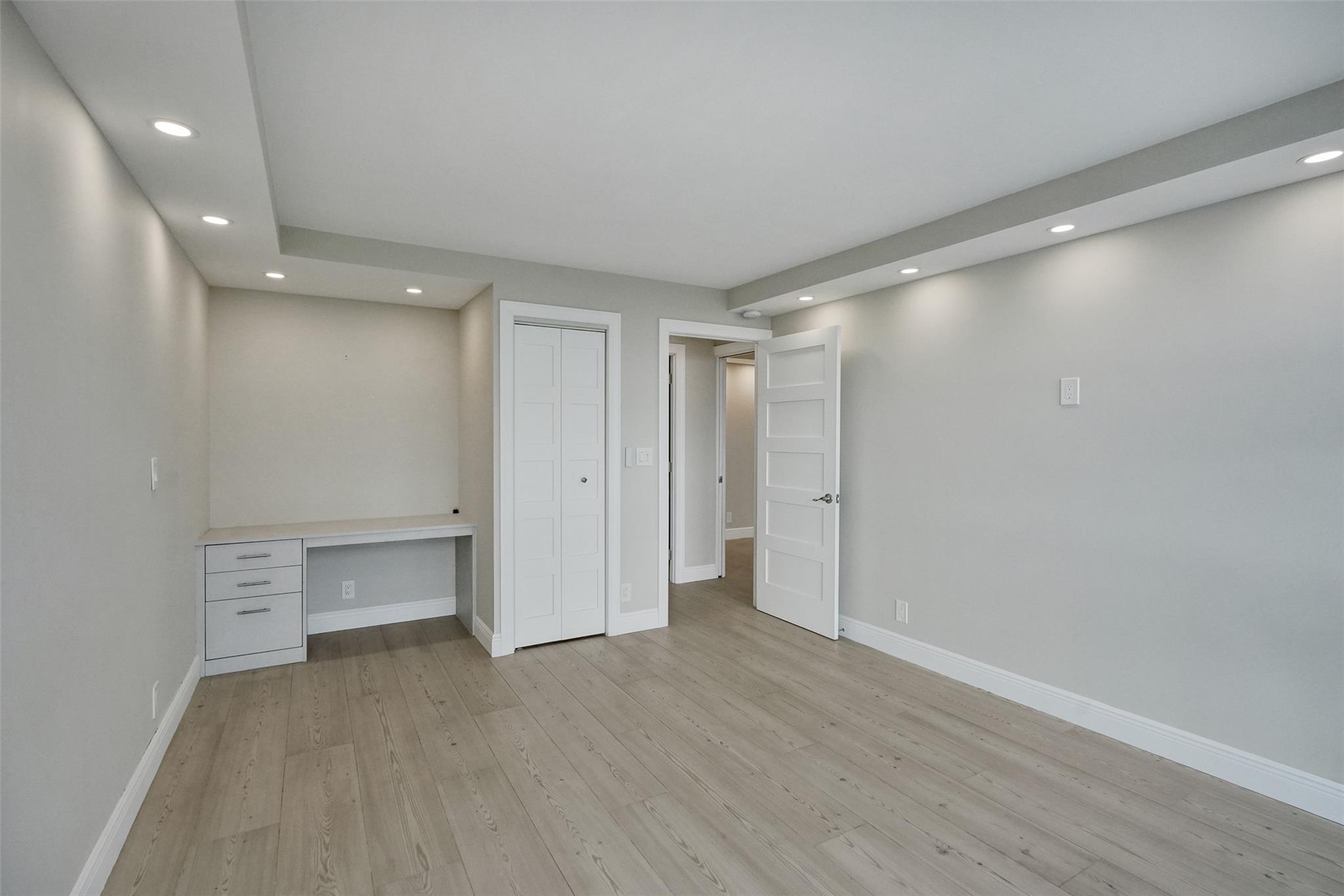 Vantage View - Residential