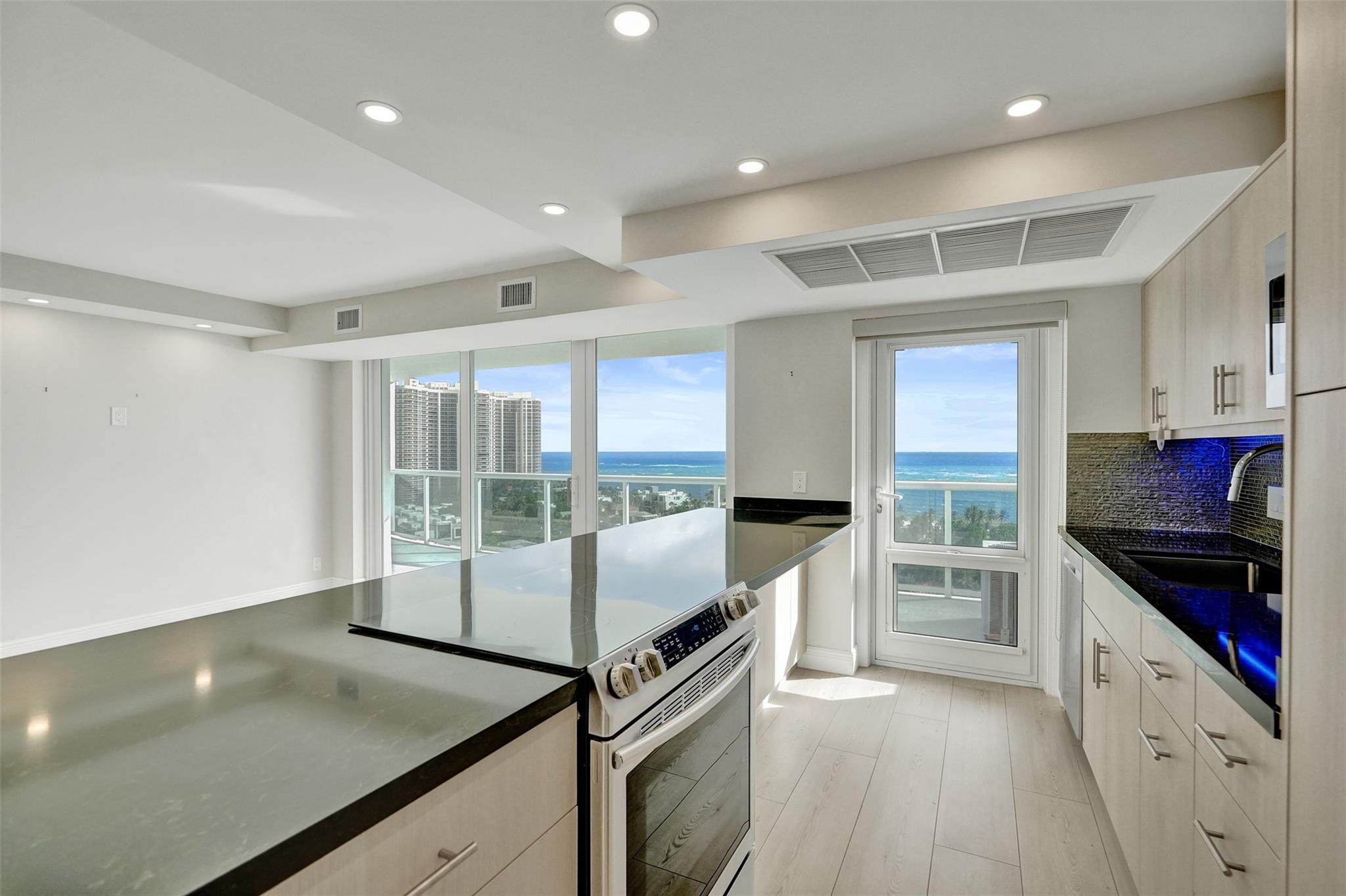 Vantage View - Residential