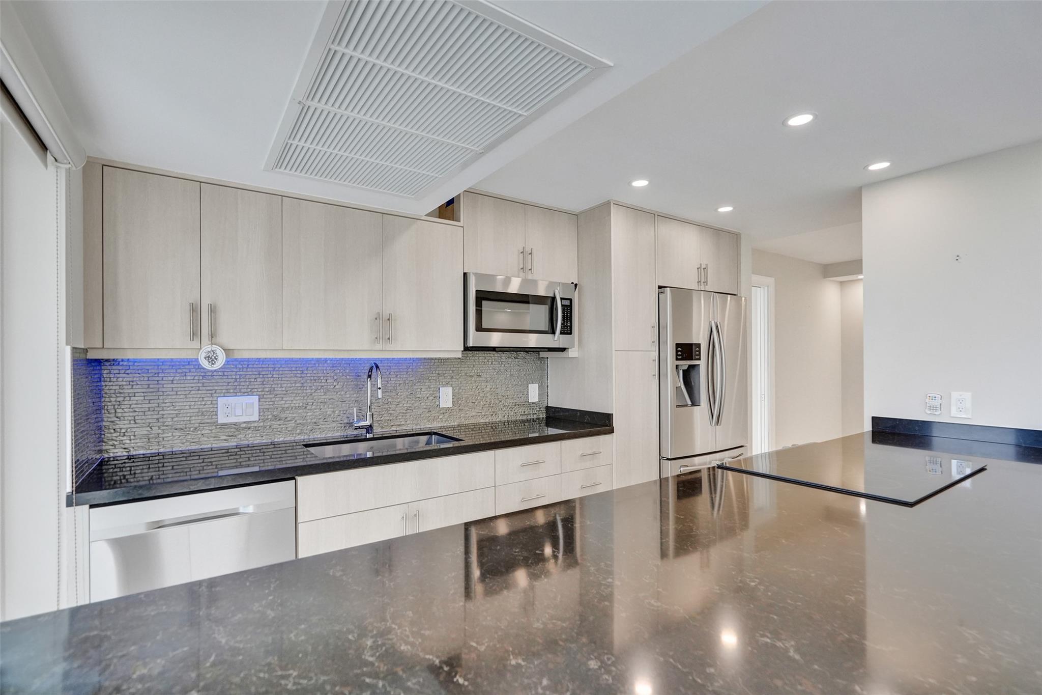 Vantage View - Residential