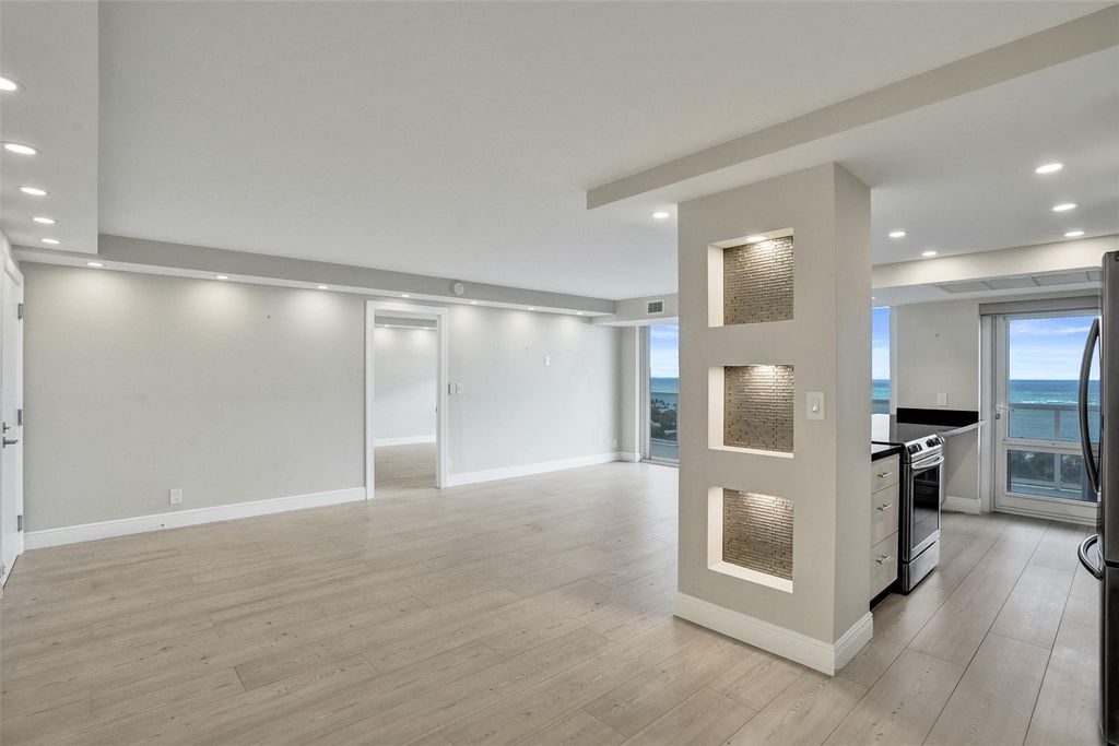 Photo of 2841 N Ocean Blvd #1804, Fort Lauderdale, FL 33308 (MLS # F10533702)