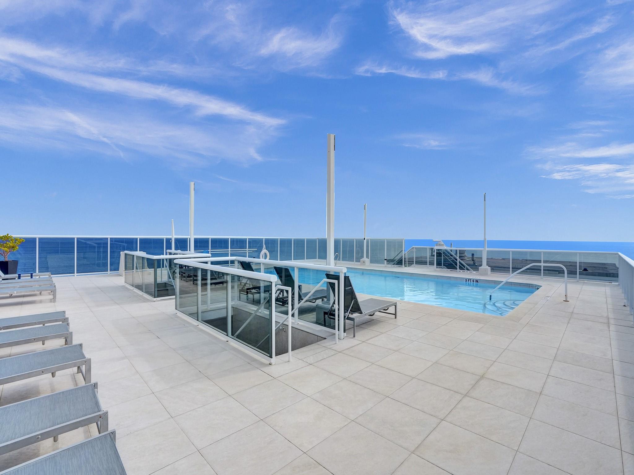 Vantage View - Residential