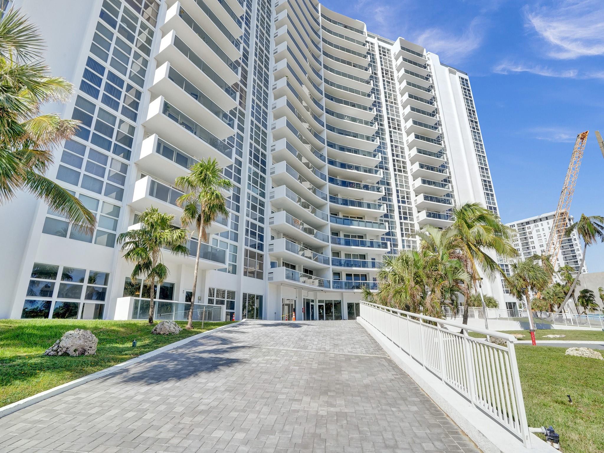 Vantage View - Residential