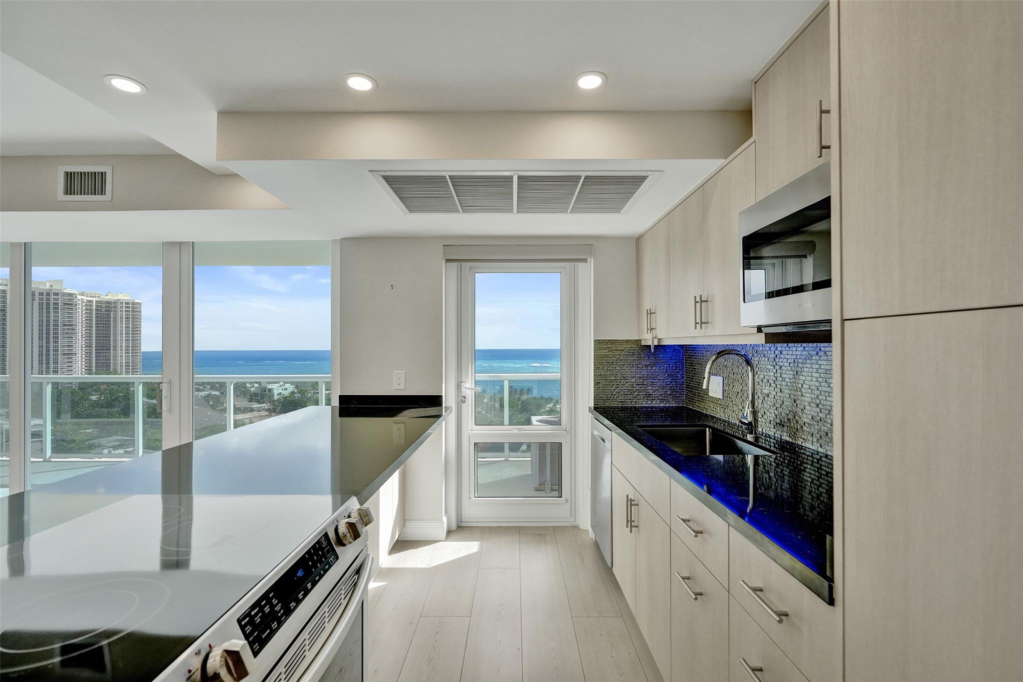 Vantage View - Residential