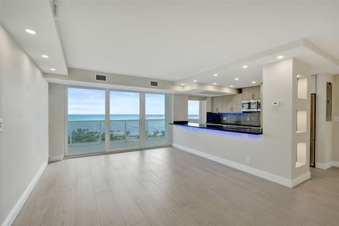 Photo of 2841 N Ocean Blvd #1804, Fort Lauderdale, FL 33308 (MLS # F10533702) Photo of 2841 N Ocean Blvd #1804, Fort Lauderdale, FL 33308 (MLS # F10533702)