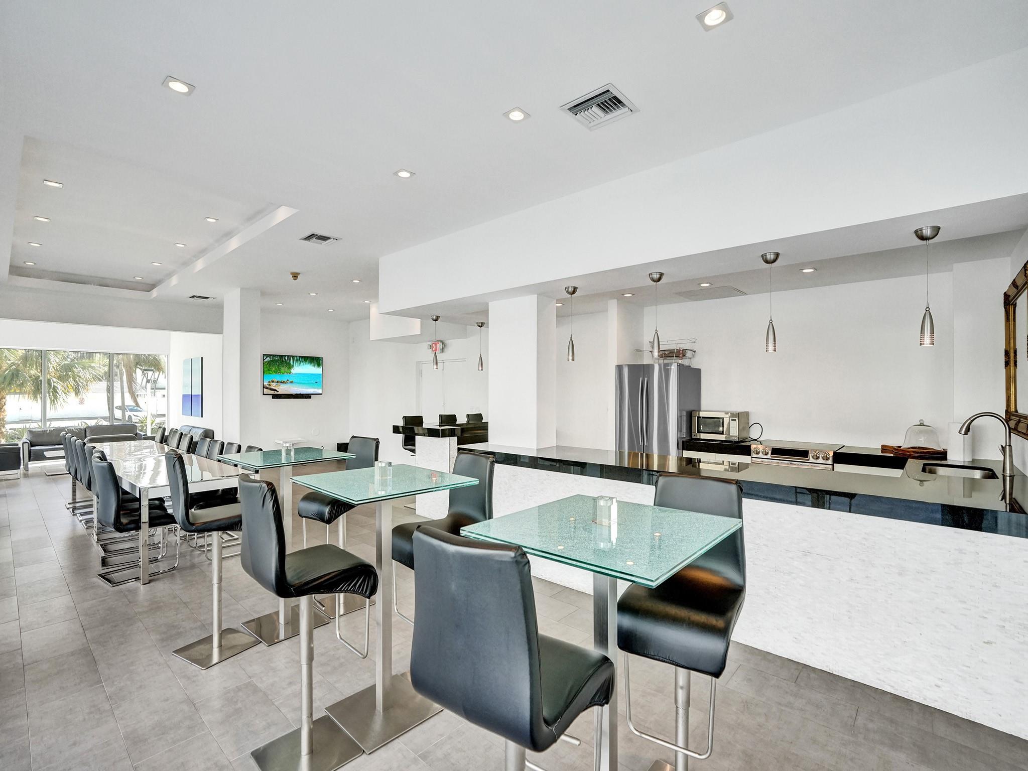 Vantage View - Residential