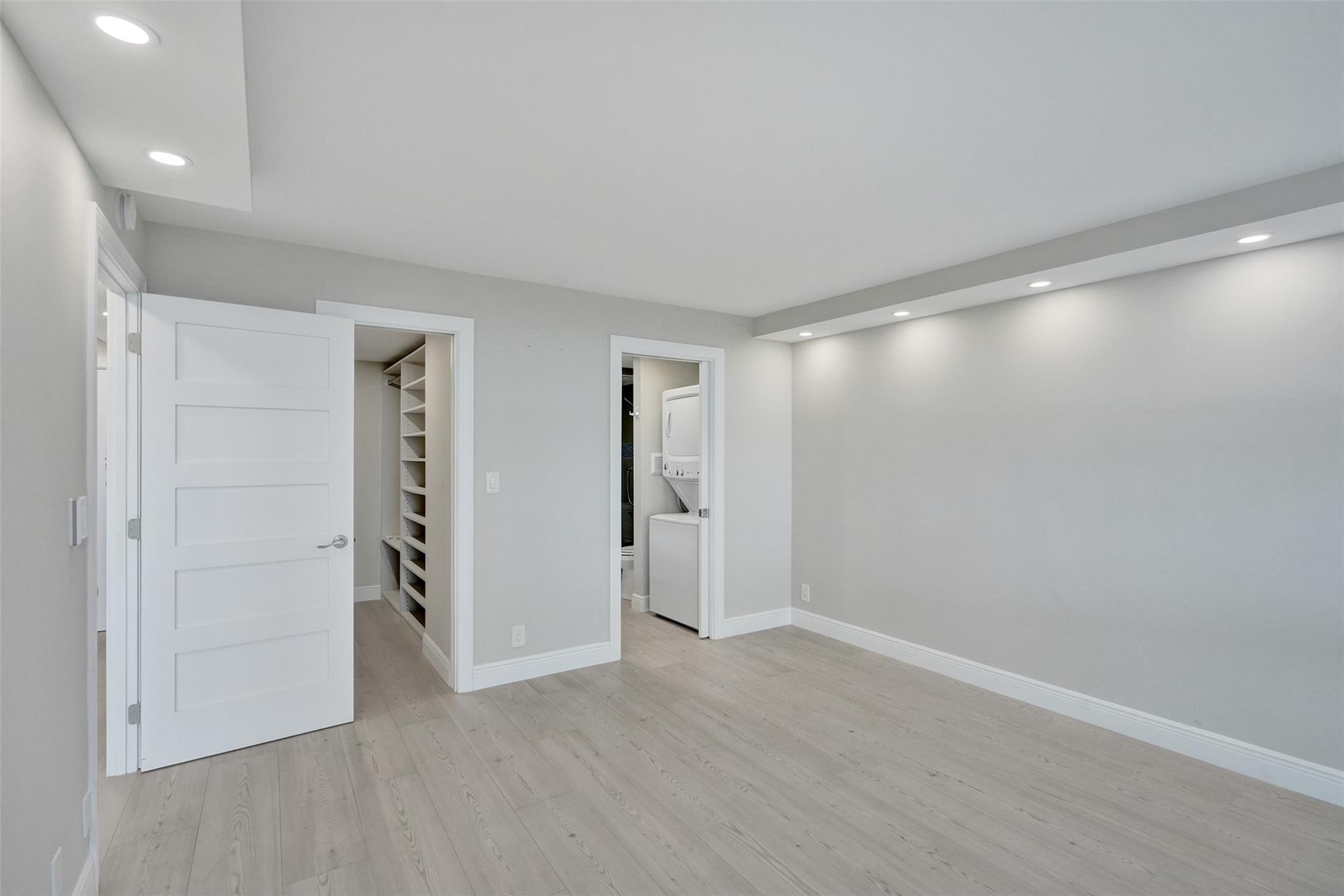 Vantage View - Residential