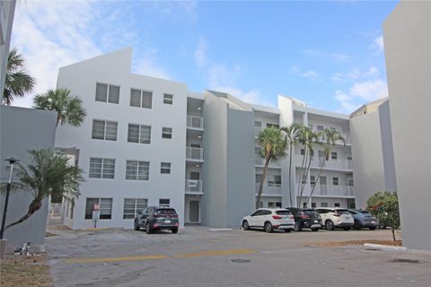 2860 NE 14th St 103 D Pompano Beach FL 33062
