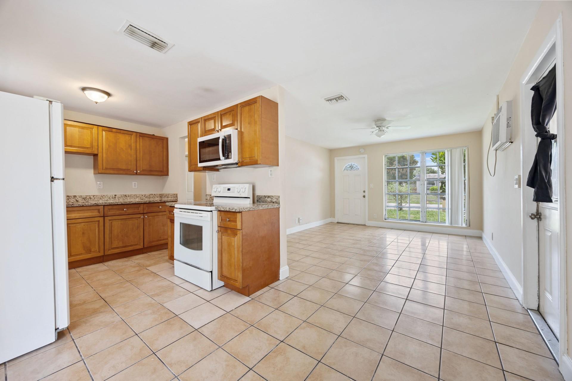 View photos, virtual tours, details... 1640 W 11th St