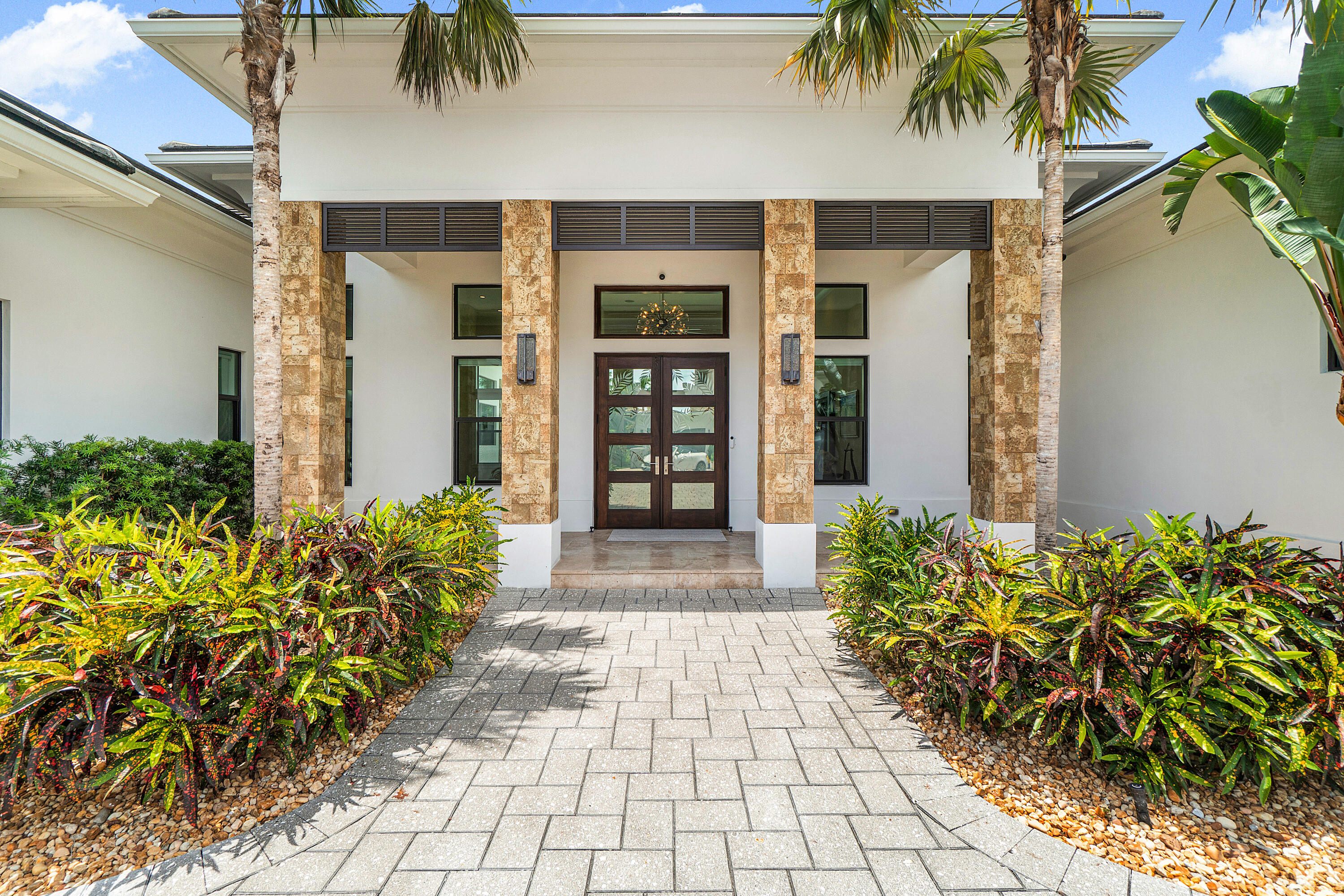 14061 Paradise Point Road
