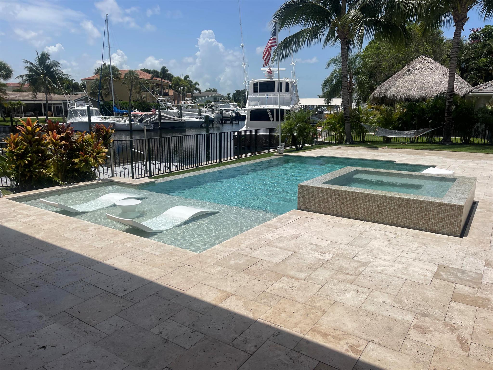 14061 Paradise Point Road