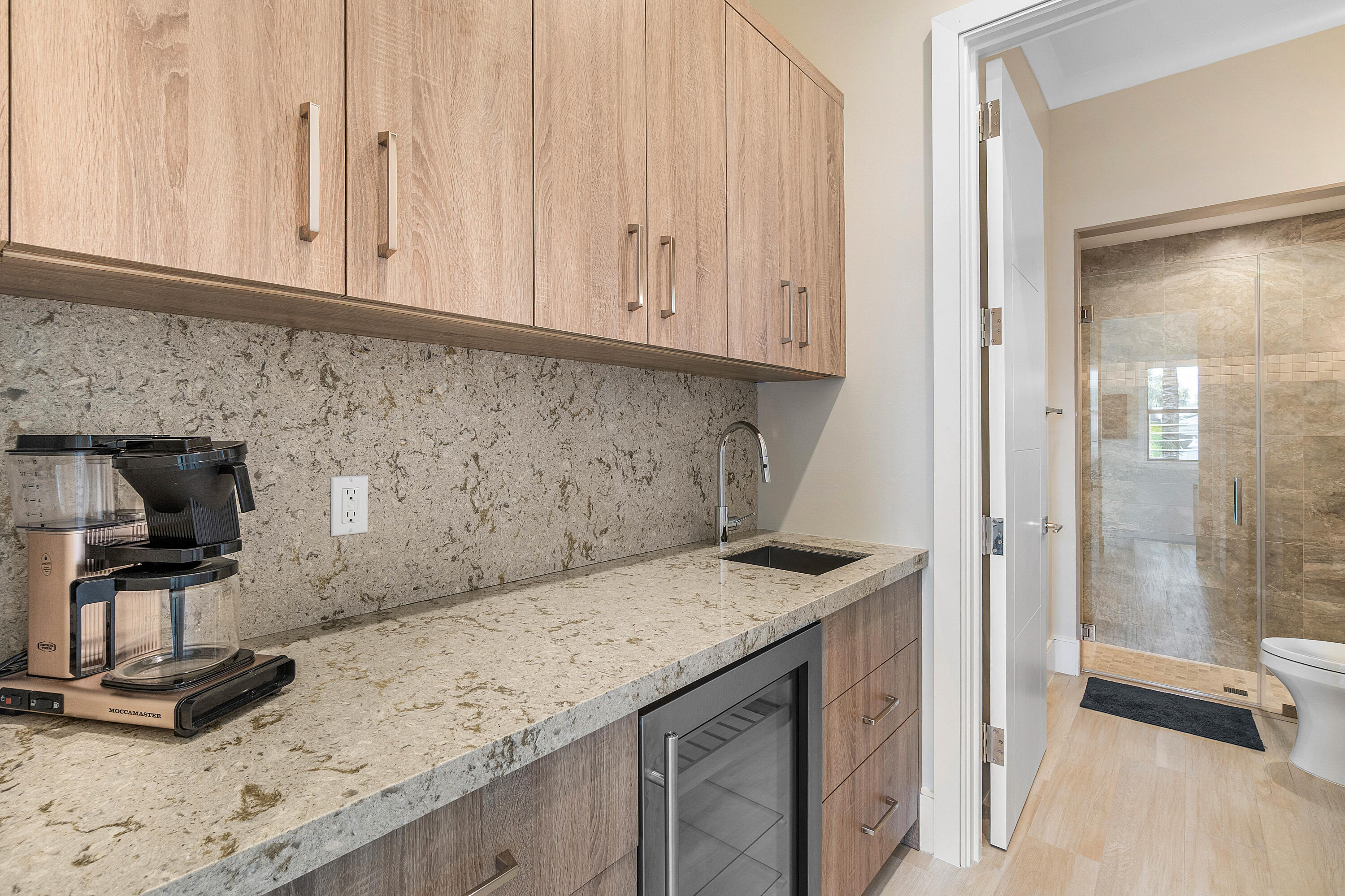 PARADISE PORT - Residential