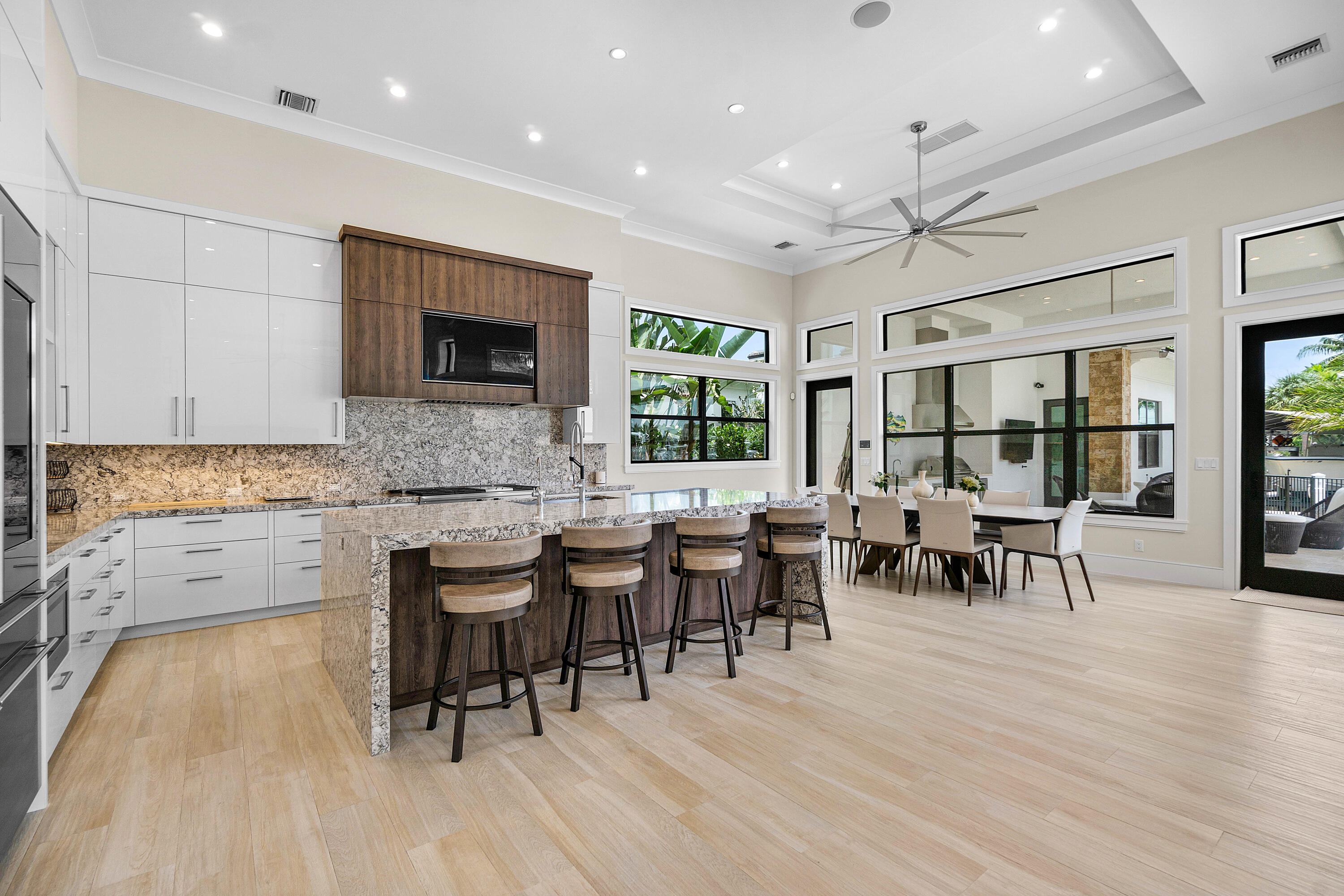 PARADISE PORT - Residential