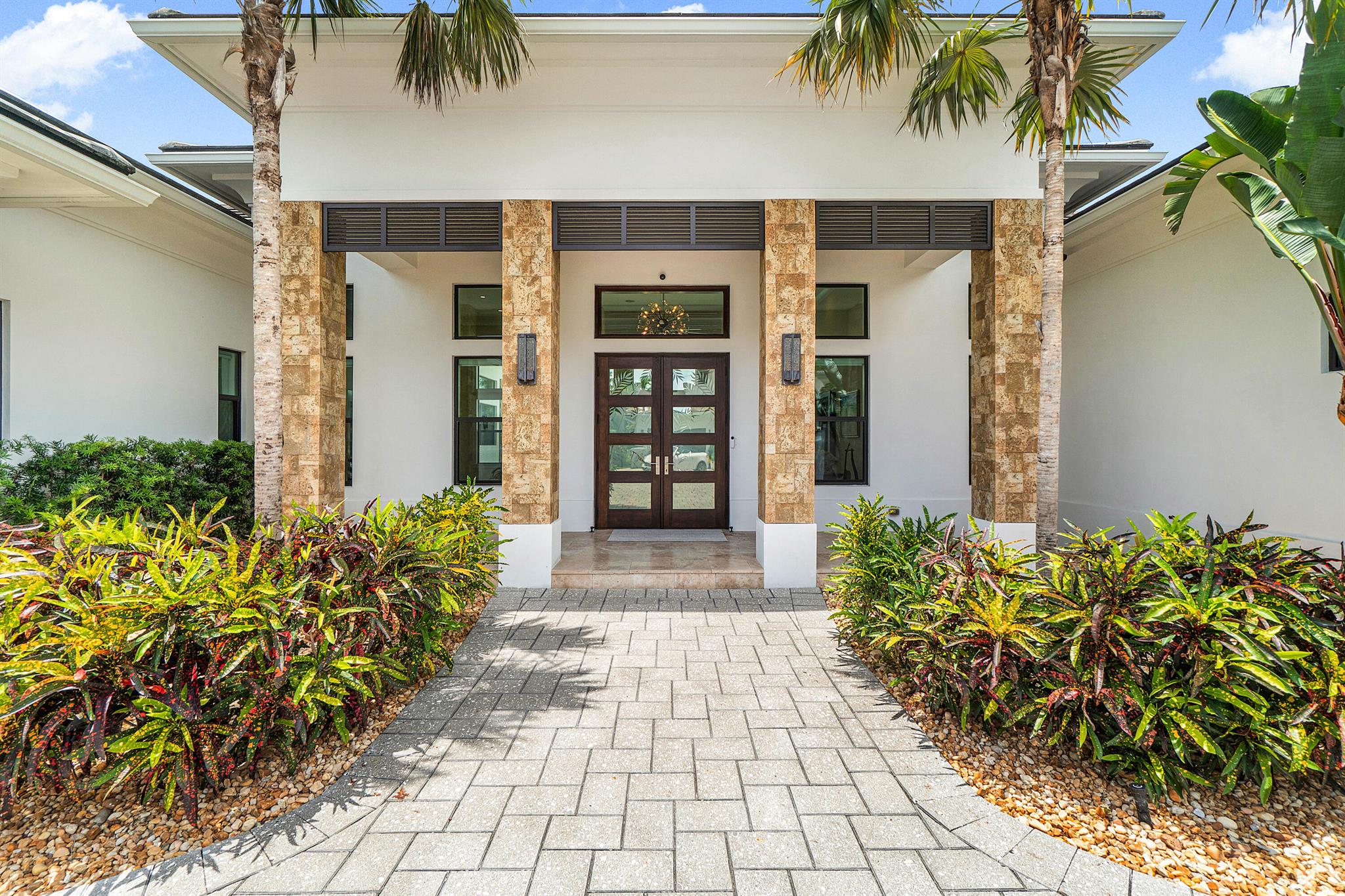 14061 Paradise Point Road