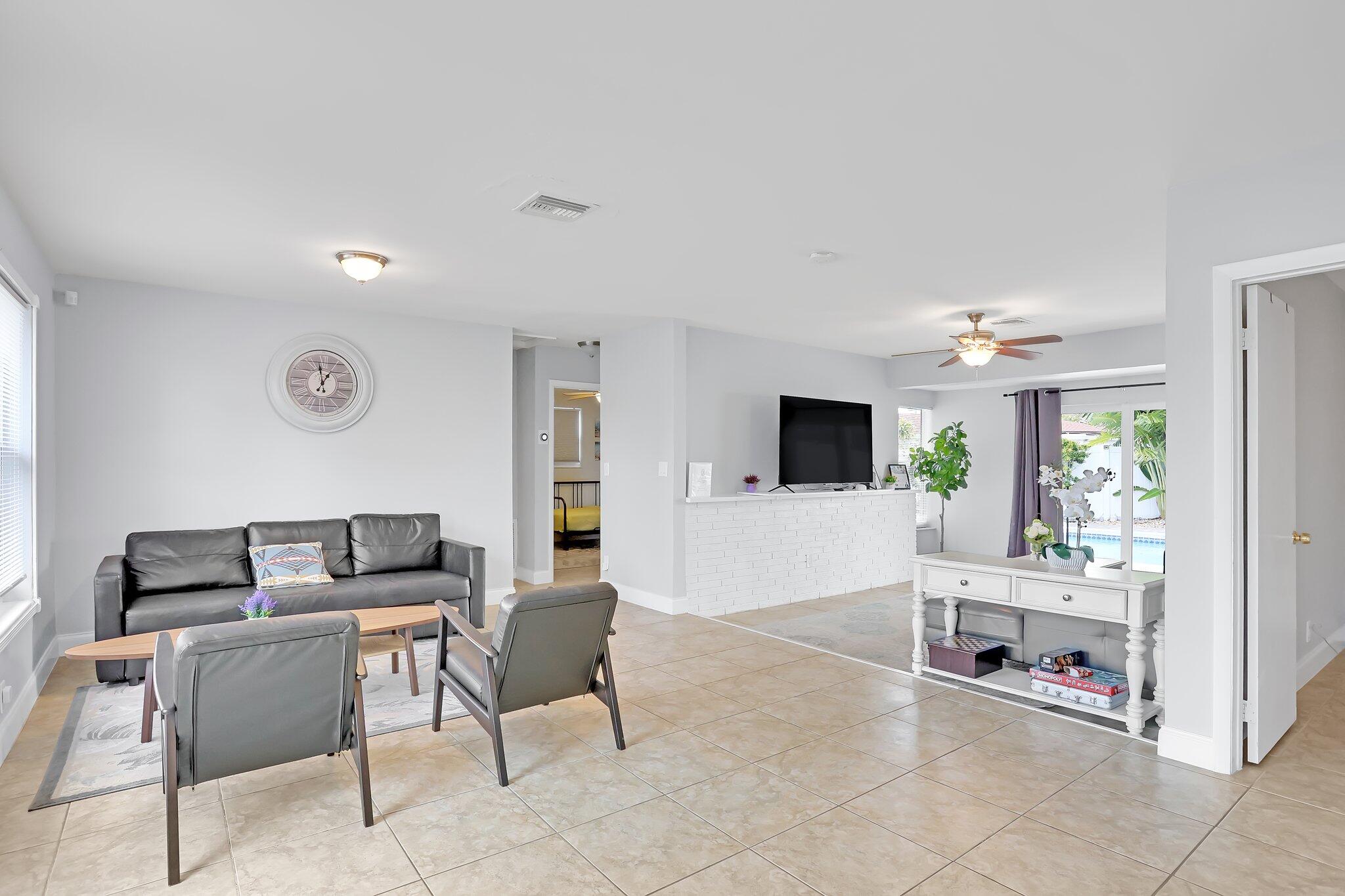 FAIRLAWN - Residential