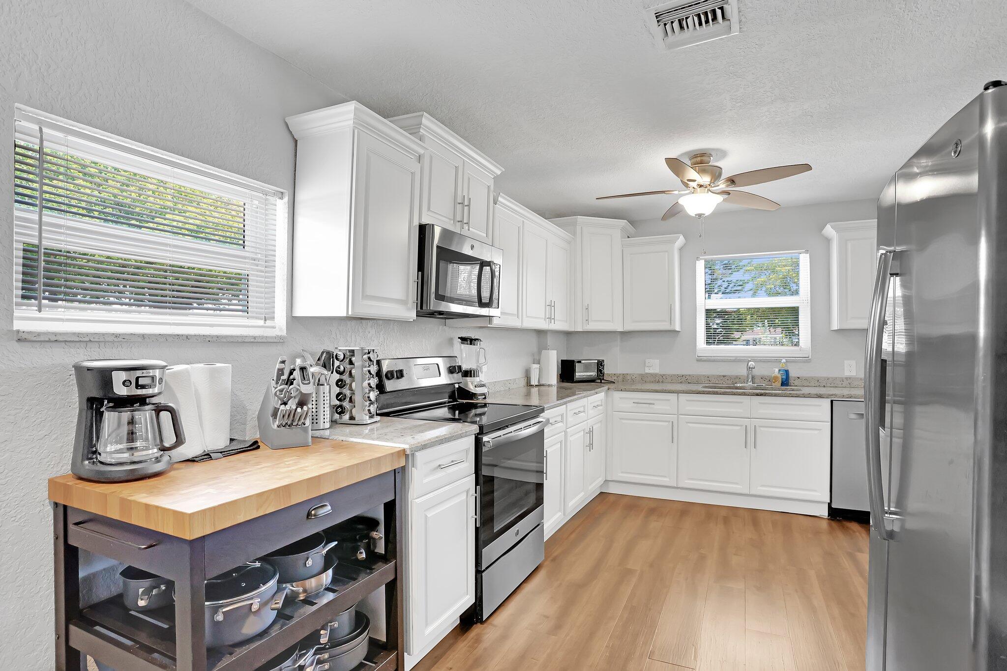 FAIRLAWN - Residential