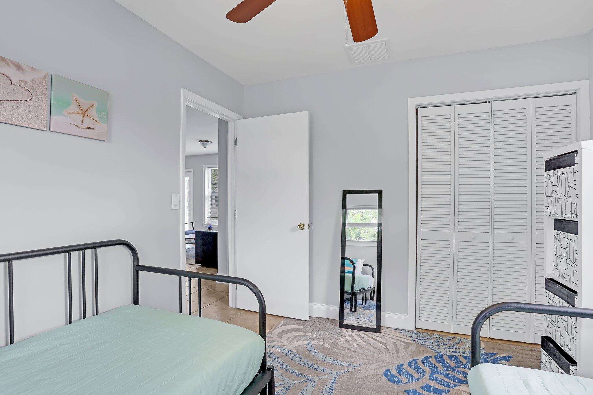 FAIRLAWN - Residential