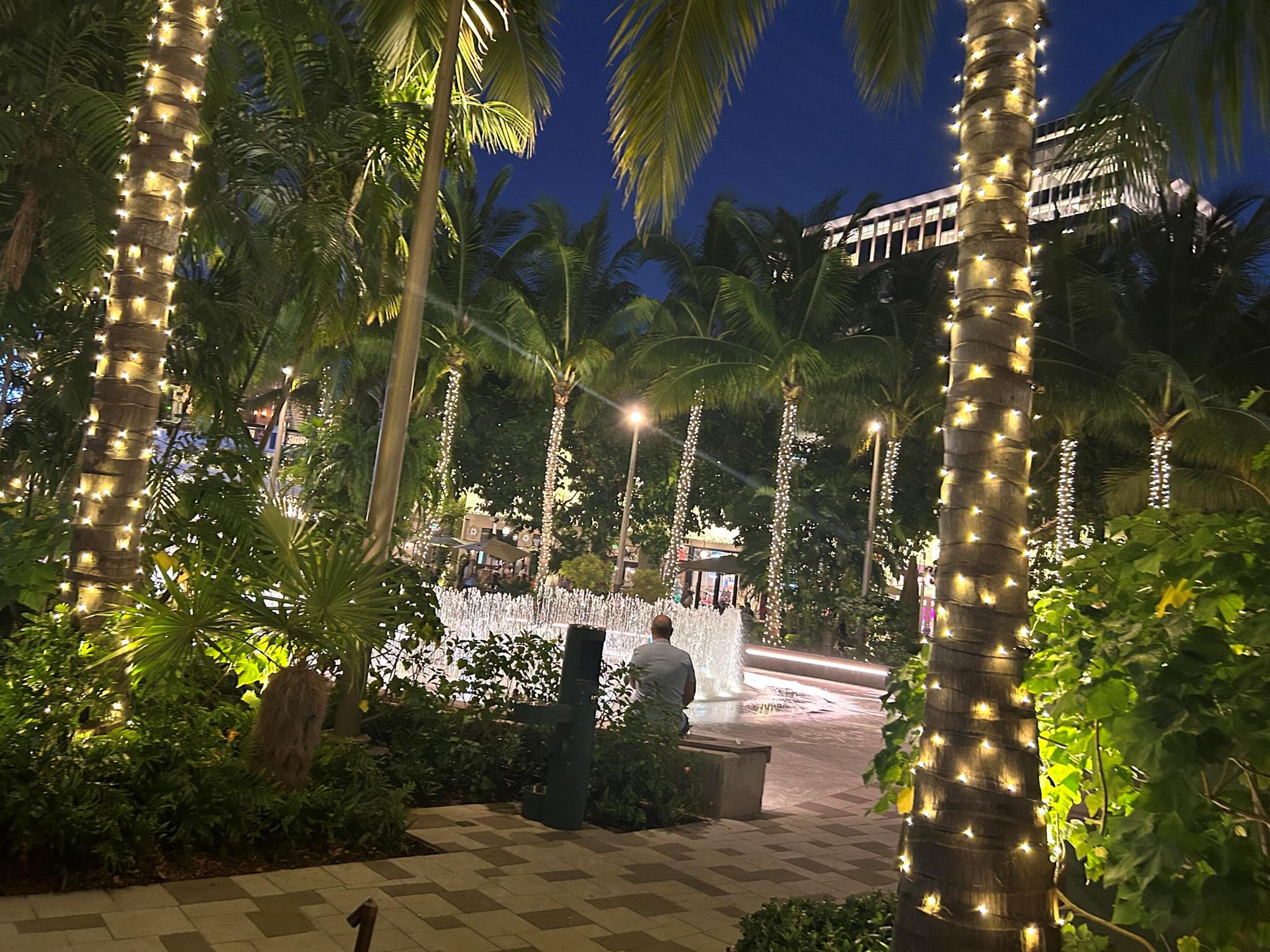 EDGE CONDOMINIUM - Residential