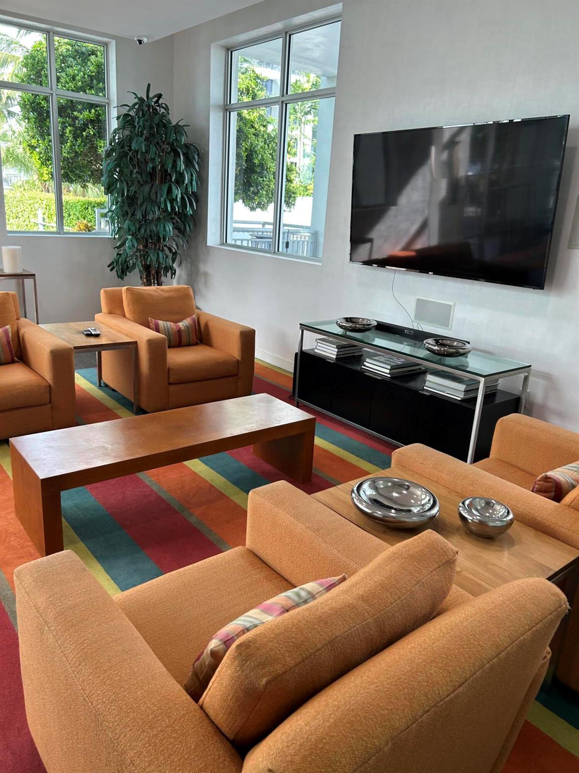 EDGE CONDOMINIUM - Residential