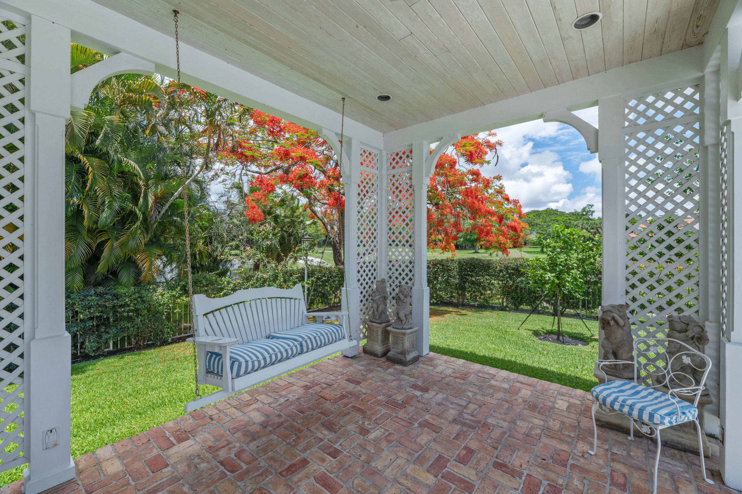 BRIDLE PATH OF P B POLO & COUNTRY CLUB - Residential