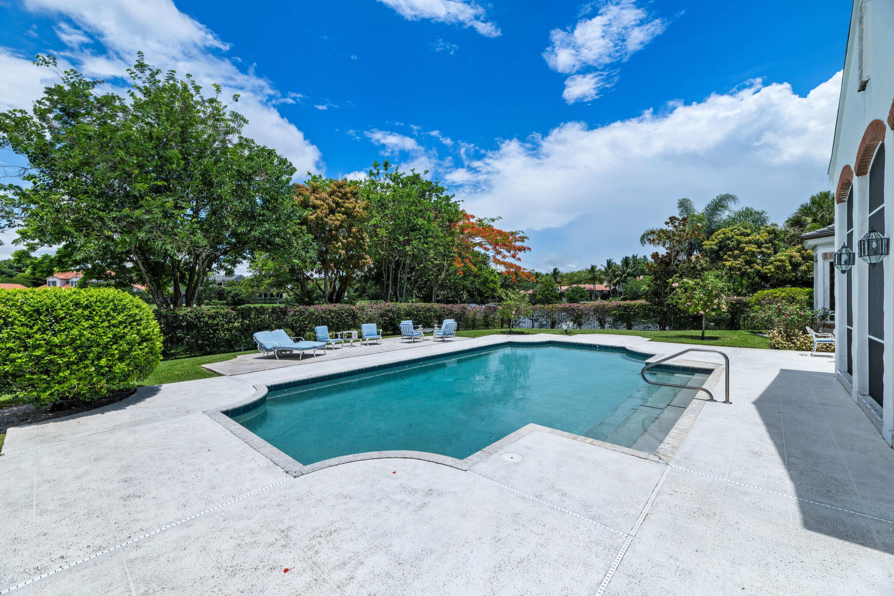 BRIDLE PATH OF P B POLO & COUNTRY CLUB - Residential