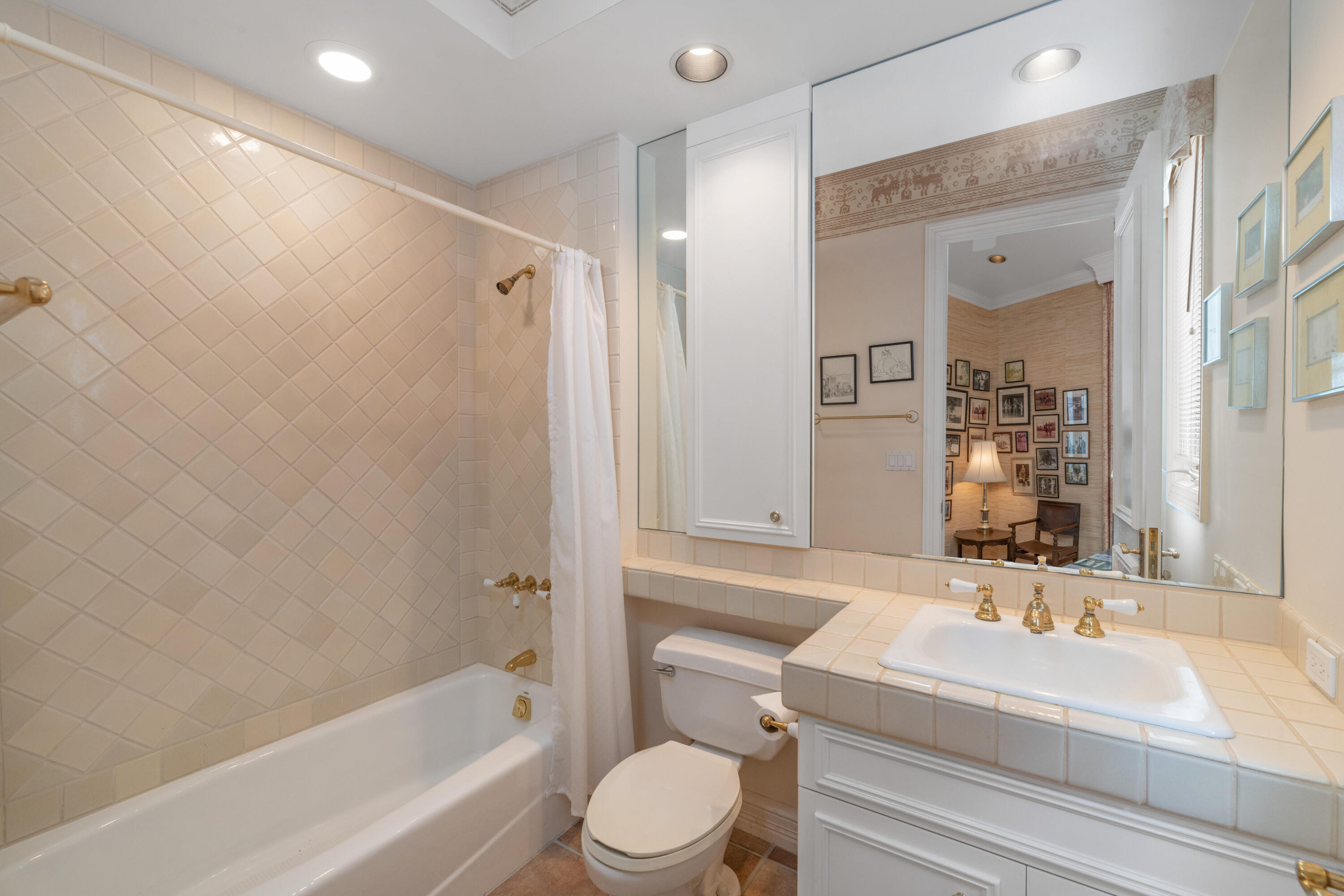 BRIDLE PATH OF P B POLO & COUNTRY CLUB - Residential